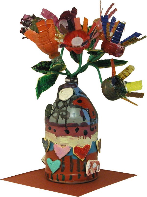 fake-flower-arrangement-recycled-materials-45