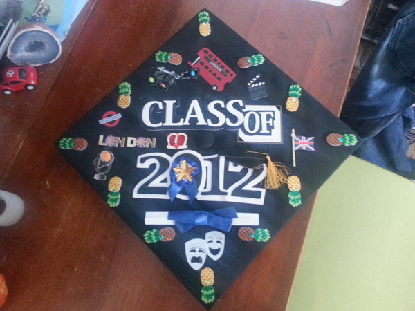 graduation-cap-decoration-idea-49