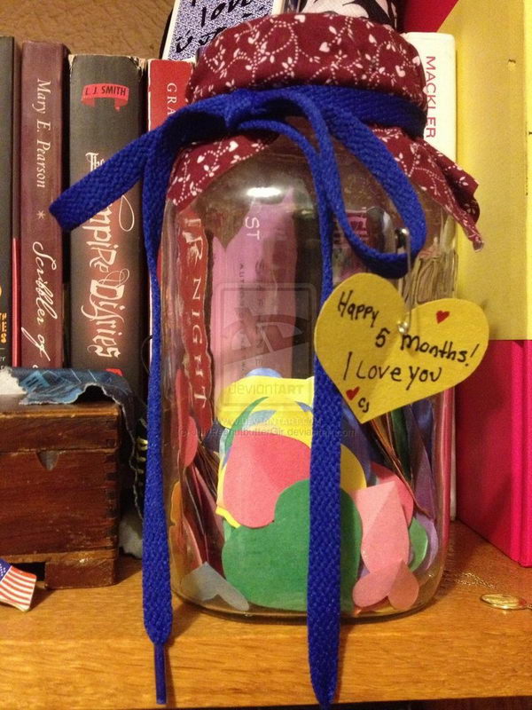 mason-jar-gift-with-hearts-32