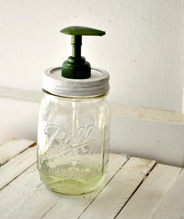 diy-mason-jar-soap-dispenser-craft-8