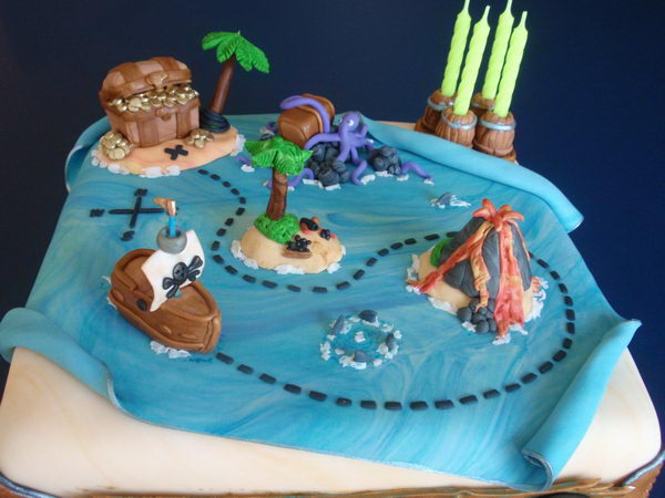 pirate-treasure-map-cake-29