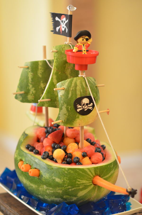 watermelon-pirate-ship-party-idea-1