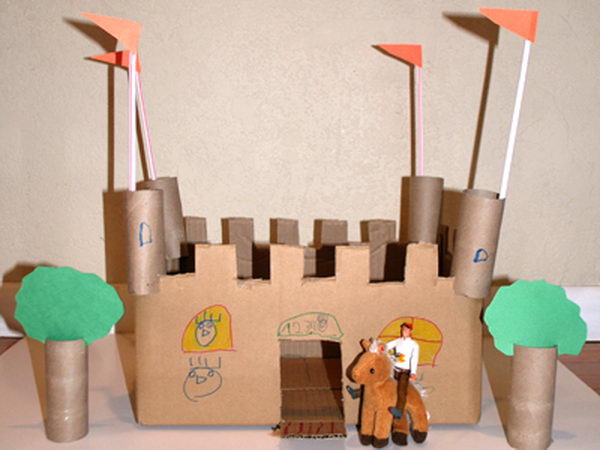 14-diy-castle-for-kid