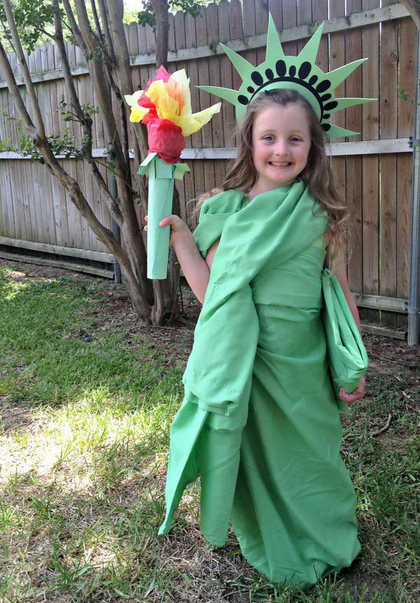 5-statue-of-liberty-costume