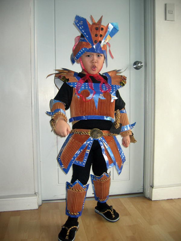 7-samurai-costume-recycled-materials