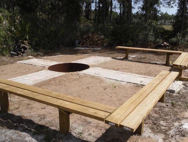 13-in-ground-fire-pit-with-pavers-surrounding