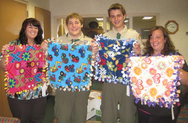 17-blanket-making-campaign-for-patients