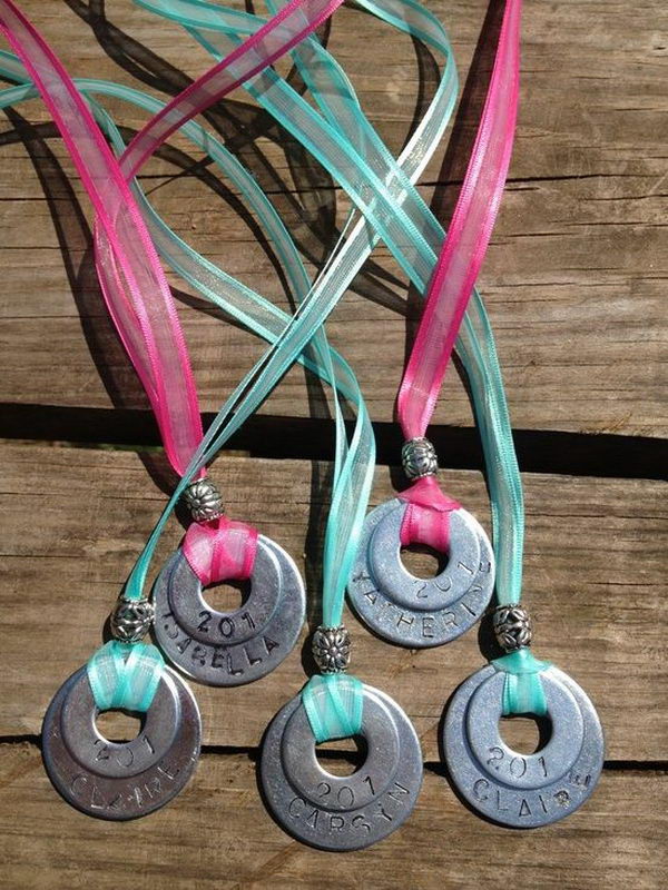13-troop-necklaces-girl-scout-swaps