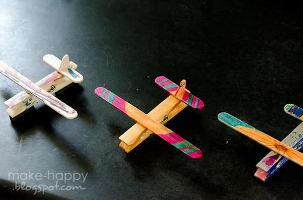 1-popsicle-stick-airplane