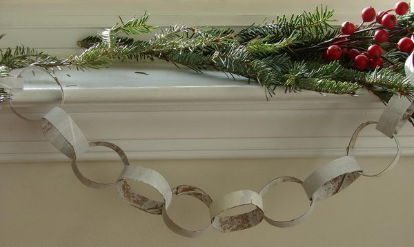 12-christmas-tree-garlands