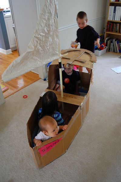 23-homemade-cardboard-boat