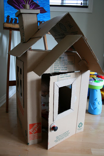 30-cardboard-box-playhouse