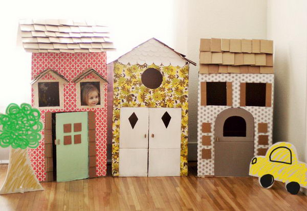 8-homemade-cardboard-playhouses