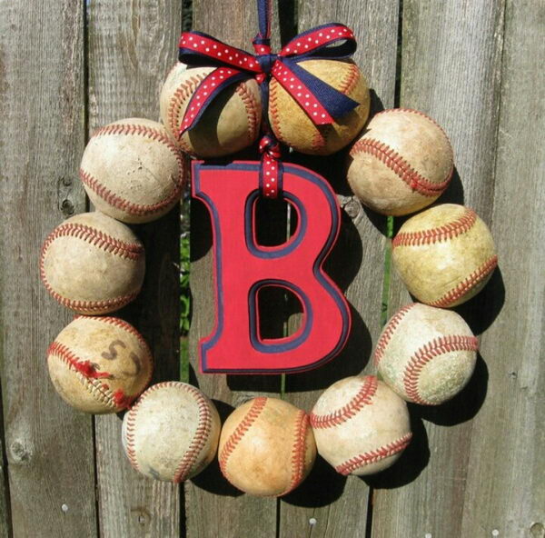 Baseballs Wreath Fundraising Idea,