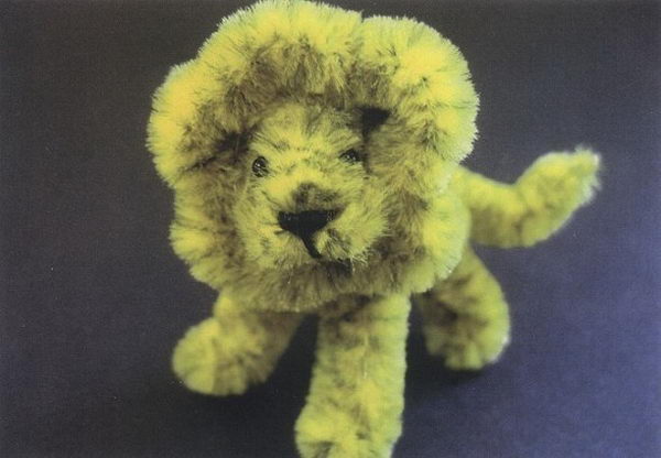12-pipe-cleaner-lion