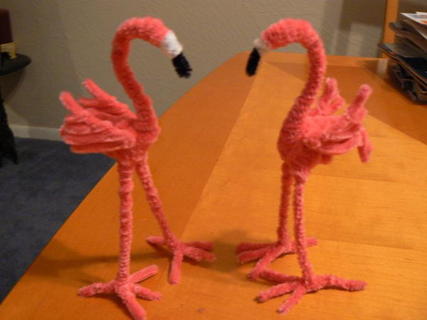 13-pipe-cleaner-flamingos