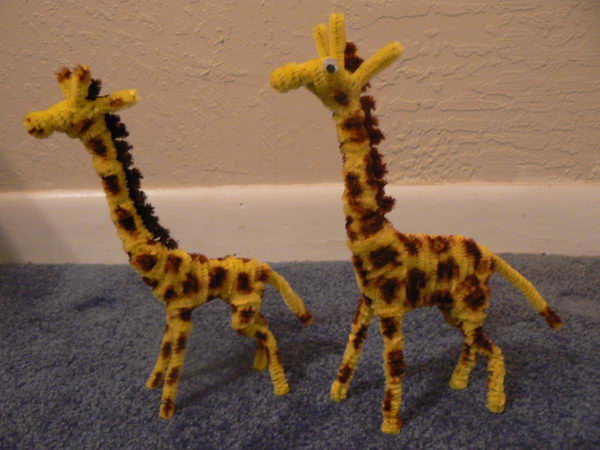 23-pipe-cleaner-giraffes