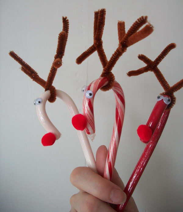 6-candy-cane-reindeer-craft