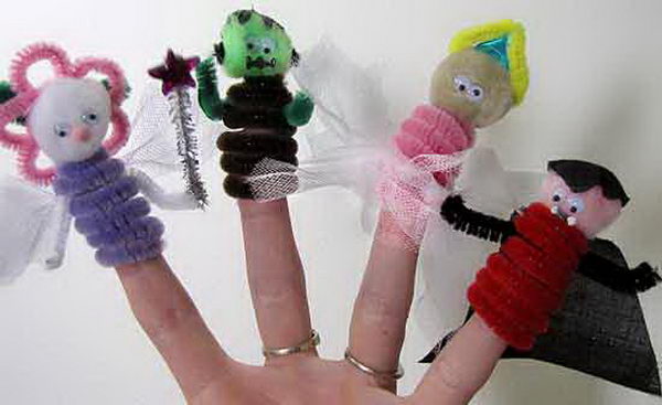 35-halloween-finger-puppets