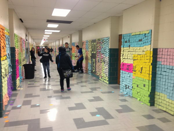 7-post-it-notes-on-wall