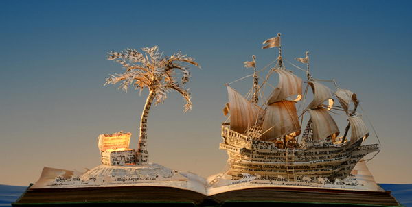 Book Sculpture by Su Blackwell,