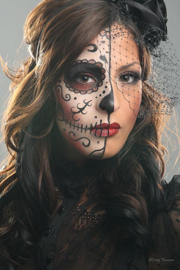 Día de los Muertos Sugar Skull Makeup Art,