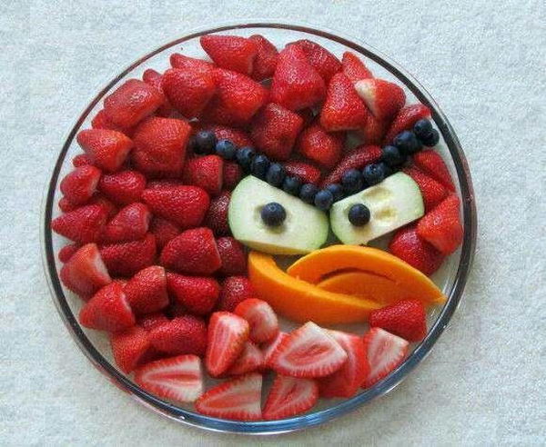 Angry Bird Fruit Plate Edible Arrangment,