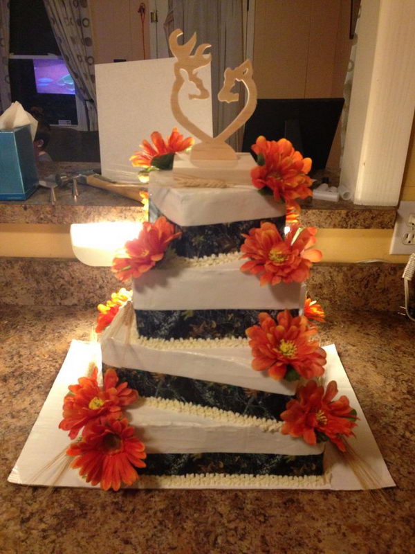 Camouflage Wedding Cake.