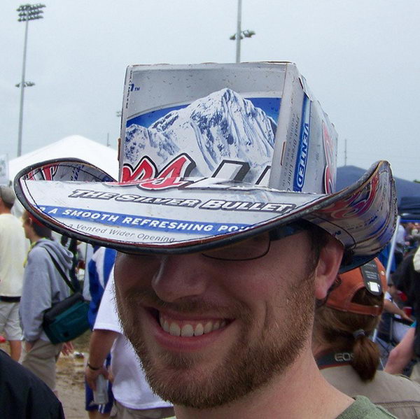 Kentucky Derby hats that are known for their vivacious colors and wildly extravagant size.