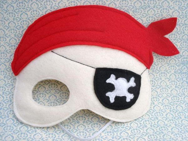 Child Pirate Mask. DIY Halloween Mask Crafts for Kids, which are embellished in rich colors and fine design. They are perfect props for Halloween pretend play which fosters imagination and creativity in children.