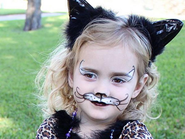 Easy Cat Face Paint. Cool Face Painting Ideas For Kids, which transform the faces of little ones without requiring professional-quality painting skills.