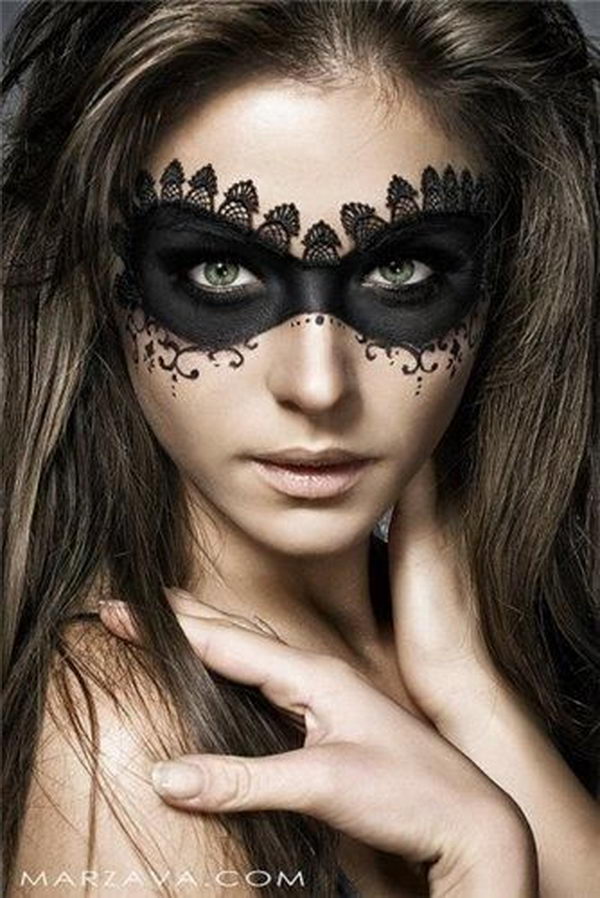 Cool Halloween Eye Makeup Ideas. Try concentrating on your eyes. It is a smaller area but still offers major impact, whether you’re going for a sexy cat or scary ghost.