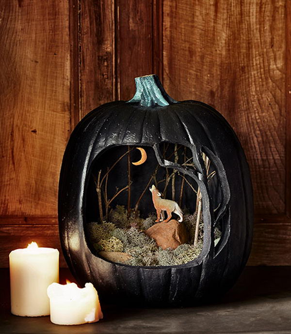 Howling Display Pumpkin.