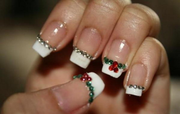 Cool Christmas Nail Designs. Decorate your nails in the spirit of Christmas.