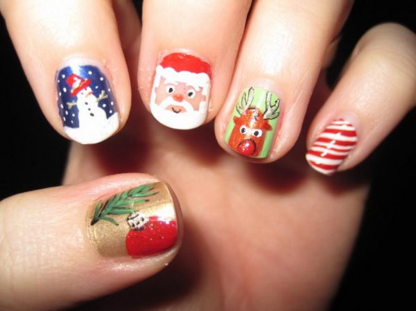 Cool Christmas Nail Designs. Decorate your nails in the spirit of Christmas.