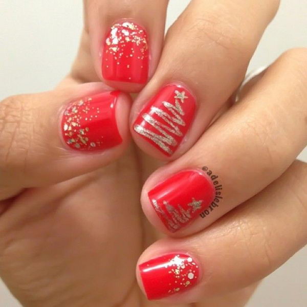 Cool Christmas Nail Designs. Decorate your nails in the spirit of Christmas.