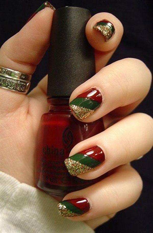 Cool Christmas Nail Designs. Decorate your nails in the spirit of Christmas.