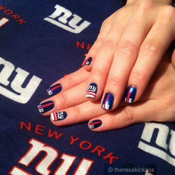 Cool Football Nail Art. A fun way to support your team and show off your team spirit throughout the football season.