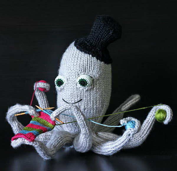 Knitted Octopus. Cool Knitting Project Ideas