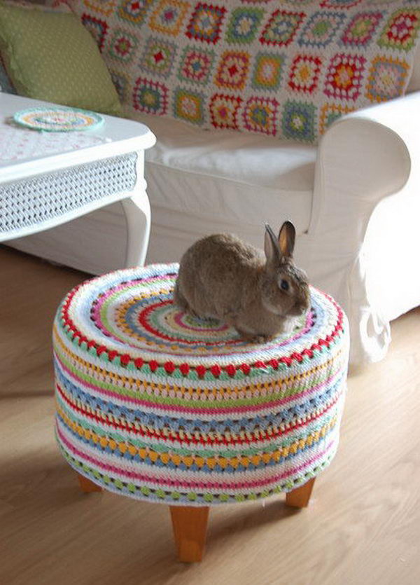 Knitting Stool. Cool Knitting Project Ideas