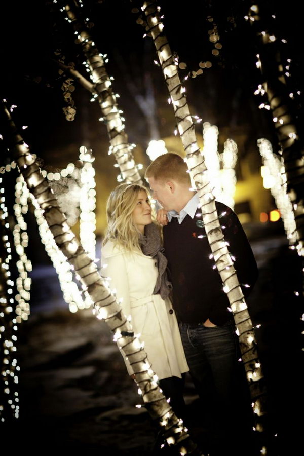 Choose winter engagement photos to capture the winter wonderland that awaits them outdoors. It is really romantic getting warm and cozy with your loved one.