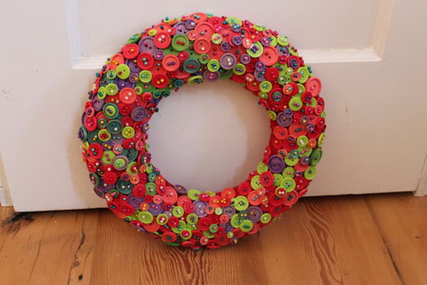 Awesome Button Wreath.