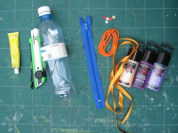 Water Bottle Pencil Case. There's nothing like a cool pencil case full of cool pencils, erasers and accessories to excite your kids' imagination and ignite their creative and linguistic passions. Show how much you care about them.