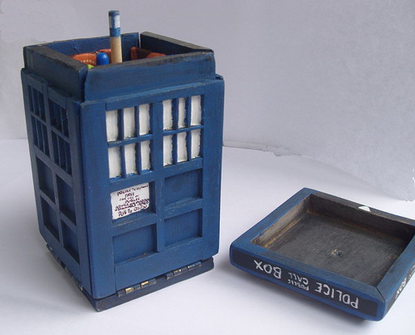 This small TARDIS craft holds a variety of sewing tools and office supplies for you.