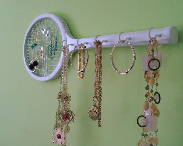 Tennis Racket Jewelry Storage.