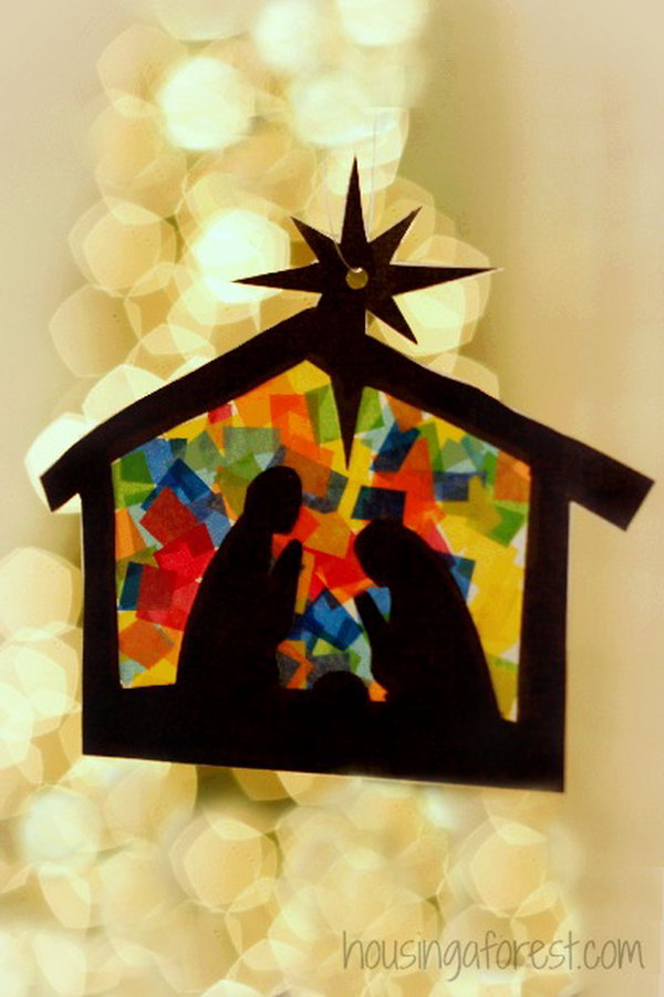 These stained glass nativity crafts would look great as gift tags or on special Christmas cards. 