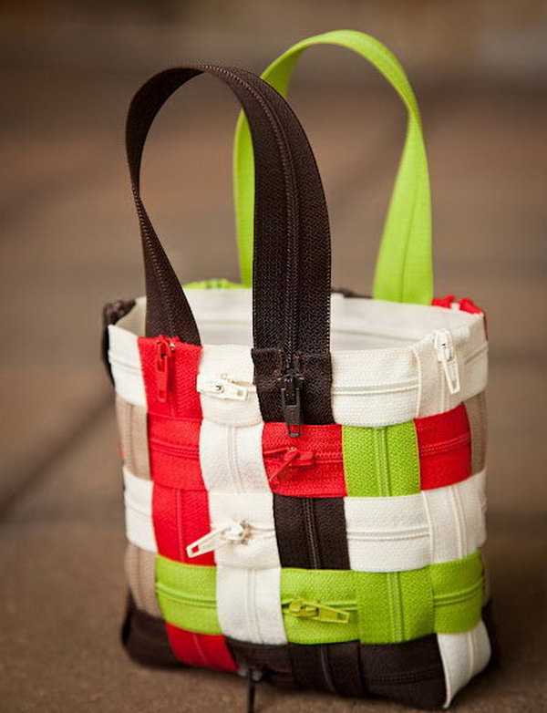 A cute little bag made from zippers, 