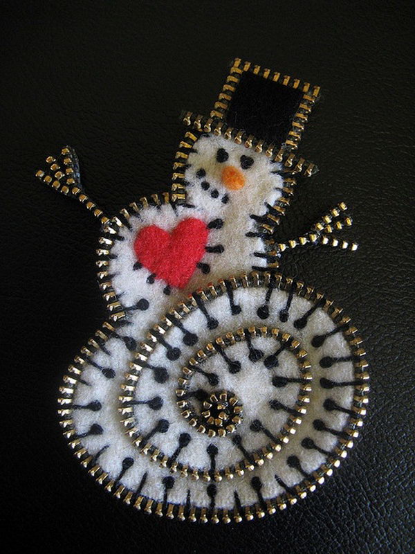 Snowman made out of Zippers and Felt, 