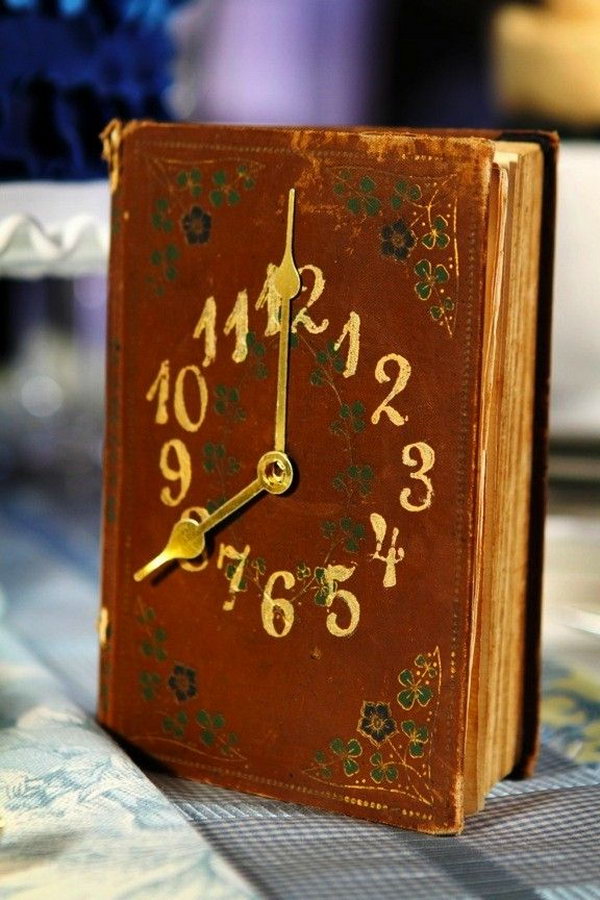 Turn an old book into a vintage style clock. It's a great gift idea for avid readers. 