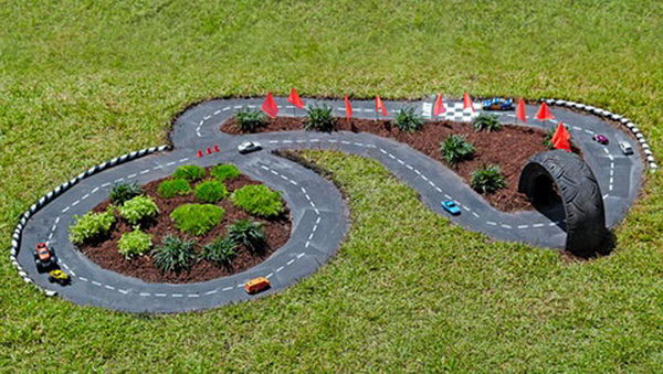 Outdoor Race Car Track for Kid. Interesting things to do out there in your backyard. So simple and cheap to make, and you could play them with your kids or family anytime.